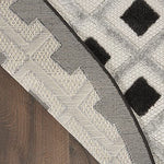 Nourison Aloha Geometric Indoor/Outdoor Black/White 4' x Round Area Rug (4'xRound)