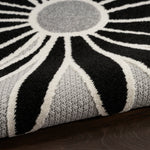 Nourison Aloha 4' x 6' Black White Fabric Contemporary Area Rug (4' x 6')