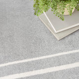 Nourison Essentials 4' x 6' Gray Ivory Fabric Contemporary Area Rug (4' x 6')