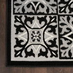 Nourison Aloha 42x66 Modern Fabric Rug in Black White Finish